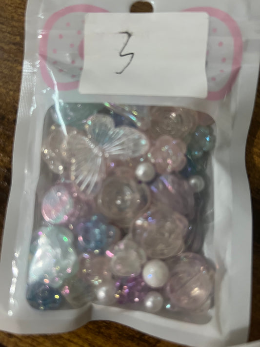 Lid charms